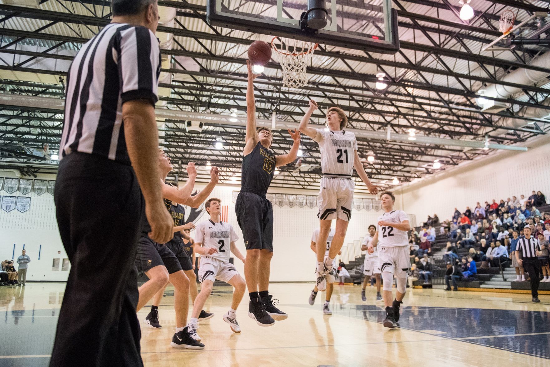 3wDominion_v_Loudoun_Valley_B_Basketball_S518083.JPG